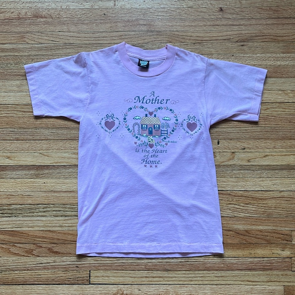Vintage A Mother Is The Heart Of The Home T-Shirt / Small / 1990s
